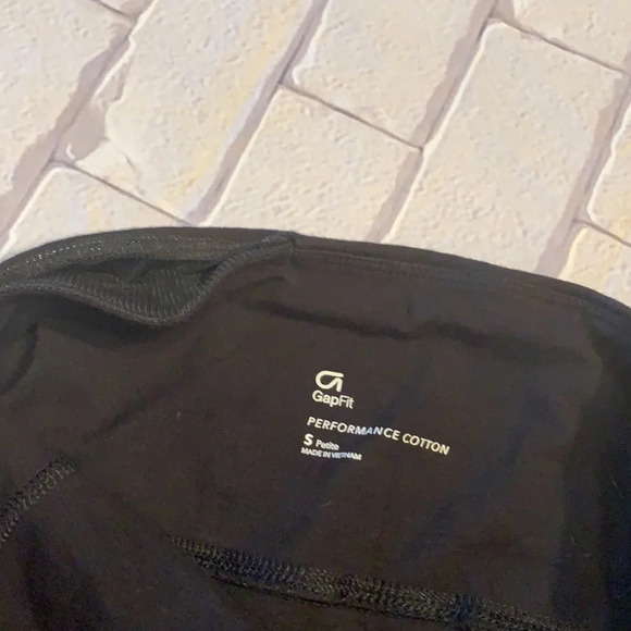 GAP Fit black leggings size small petite - Picture 3 of 6